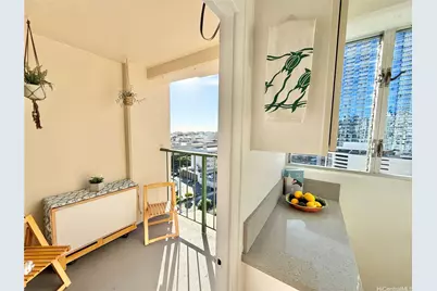 747 Amana Street #1418, Honolulu, HI 96814 - Photo 4