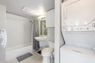 1009 Kapiolani Blvd, Honolulu, HI 96814 - Photo 18