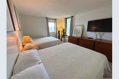 2240 Kuhio Avenue #3202, Honolulu, HI 96815 - Photo 4