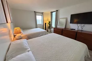 2240 Kuhio Ave, Honolulu, HI 96815 - Photo 4