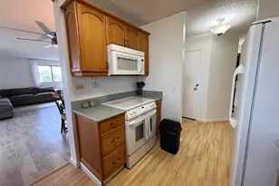 2240 Kuhio Ave, Honolulu, HI 96815 - Photo 6
