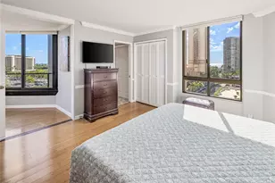 1910 Ala Moana Blvd, Honolulu, HI 96815 - Photo 14