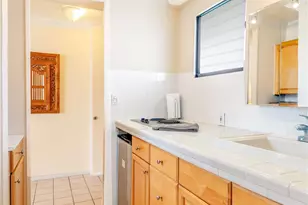 134 Kapahulu Ave, Honolulu, HI 96815 - Photo 10