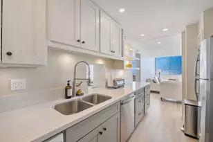 2500 Kalakaua Ave, Honolulu, HI 96815 - Photo 6