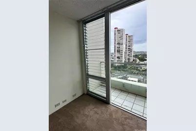 555 University Avenue #1706, Honolulu, HI 96826 - Photo 12