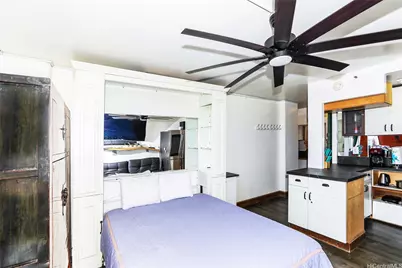 134 Kapahulu Avenue #716, Honolulu, HI 96815 - Photo 8