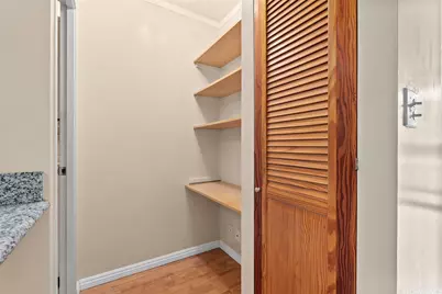 1535 Pensacola Street #301, Honolulu, HI 96822 - Photo 6