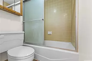 411 Hobron Ln, Honolulu, HI 96815 - Photo 20