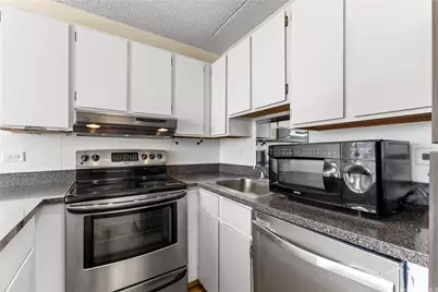 411 Hobron Lane #3005, Honolulu, HI 96815 - Photo 12