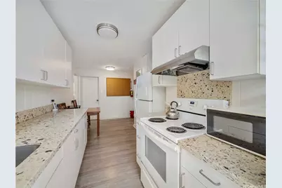 726 Menehune Lane, Honolulu, HI 96826 - Photo 20