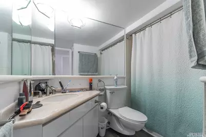 419 Atkinson Drive #1702, Honolulu, HI 96814 - Photo 18