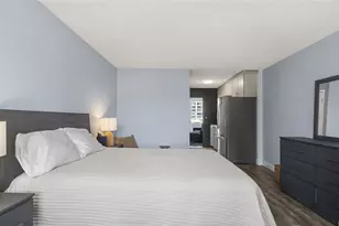 1720 Ala Moana Blvd, Honolulu, HI 96815 - Photo 12