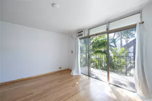 1914 University Ave, Honolulu, HI 96822 - Photo 2