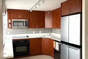 343 Hobron Ln, Honolulu, HI 96815 - Photo 10