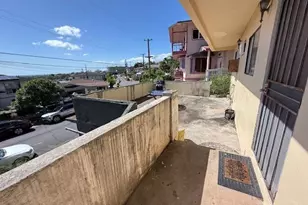 1087 Wiliki Dr, Honolulu, HI 96818 - Photo 2