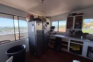 1087 Wiliki Dr, Honolulu, HI 96818 - Photo 16