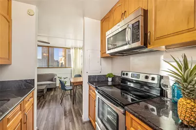 1134 Kinau Street #801, Honolulu, HI 96814 - Photo 10
