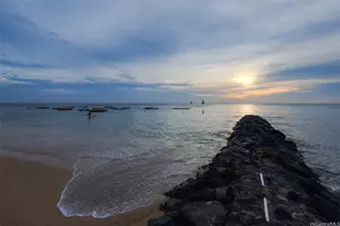 2895 Kalakaua Ave, Honolulu, HI 96815 - Photo 20