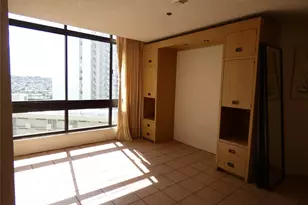 300 Wai Nani Way, Honolulu, HI 96815 - Photo 4