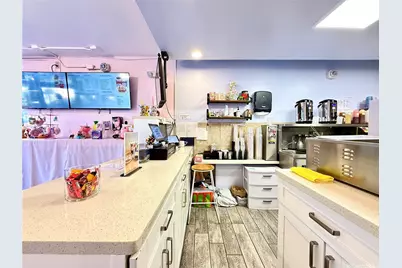 1617 Kapiolani Boulevard #102, Honolulu, HI 96814 - Photo 1