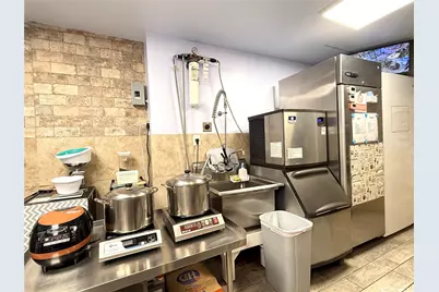 1617 Kapiolani Boulevard #102, Honolulu, HI 96814 - Photo 12