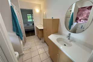 2368 St Louis Dr, Honolulu, HI 96816 - Photo 12