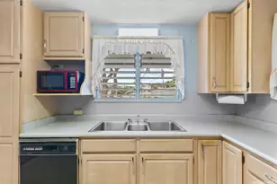 94-341 Kahuanani St, Waipahu, HI 96797 - Photo 6