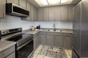 2499 Kapiolani Blvd, Honolulu, HI 96826 - Photo 8