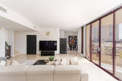 725 Kapiolani Boulevard #617, Honolulu, HI 96813 - Photo 4