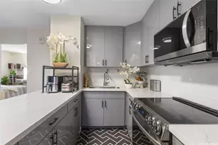 1415 Punahou St, Honolulu, HI 96822 - Photo 6