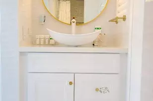 444 Kanekapolei St, Honolulu, HI 96815 - Photo 8