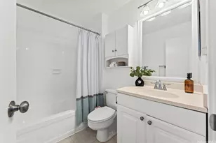 3045 Ala Napuaa Pl, Honolulu, HI 96818 - Photo 8