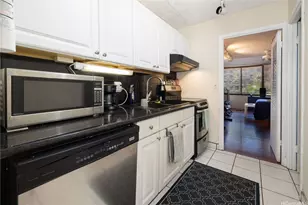 1720 Ala Moana Blvd, Honolulu, HI 96815 - Photo 4