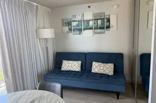 2427 Kuhio Ave, Honolulu, HI 96815 - Photo 2