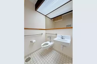 1055 Kalo Place, Honolulu, HI 96826 - Photo 24