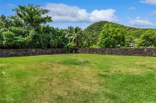 54-40 Kukuna Rd, Hauula, HI 96717 - Photo 2