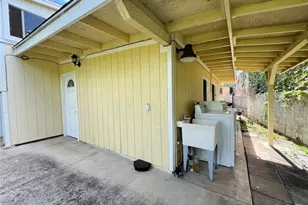 98-163 Kaulike Dr, Pearl City, HI 96782 - Photo 4