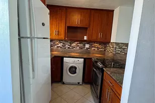 1909 Ala Wai Blvd, Honolulu, HI 96815 - Photo 14