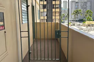 1909 Ala Wai Blvd, Honolulu, HI 96815 - Photo 4