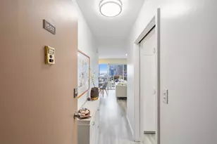 731 Amana St, Honolulu, HI 96814 - Photo 2