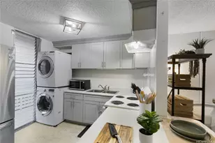 95-2035 Waikalani Pl, Mililani, HI 96789 - Photo 2