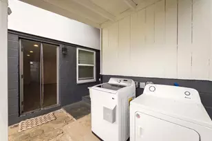 3602 Alani Dr, Honolulu, HI 96822 - Photo 16