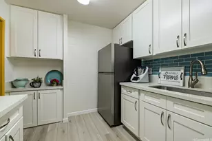 98-1030 Moanalua Rd, Aiea, HI 96701 - Photo 2