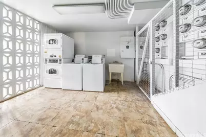 1550 Rycroft Street #212, Honolulu, HI 96814 - Photo 6