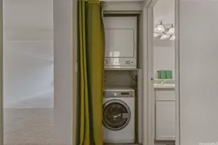 521 Hahaione St, Honolulu, HI 96825 - Photo 16