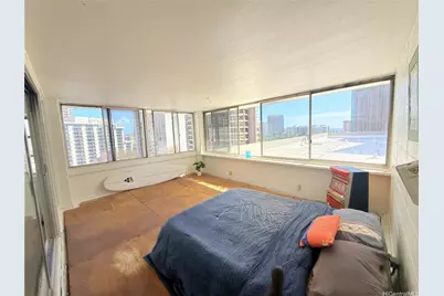 425 Ena Road #5D, Honolulu, HI 96815 - Photo 1
