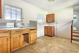 1727 Nuuanu Ave, Honolulu, HI 96817 - Photo 20