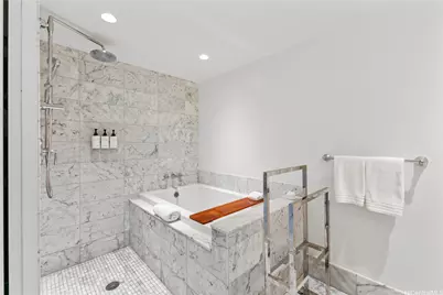 223 Saratoga Road #2303, Honolulu, HI 96815 - Photo 18