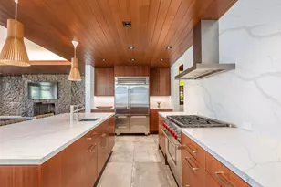 96 Niuiki Cir, Honolulu, HI 96821 - Photo 6
