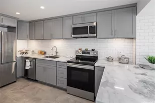 1645 Ala Wai Blvd, Honolulu, HI 96815 - Photo 4